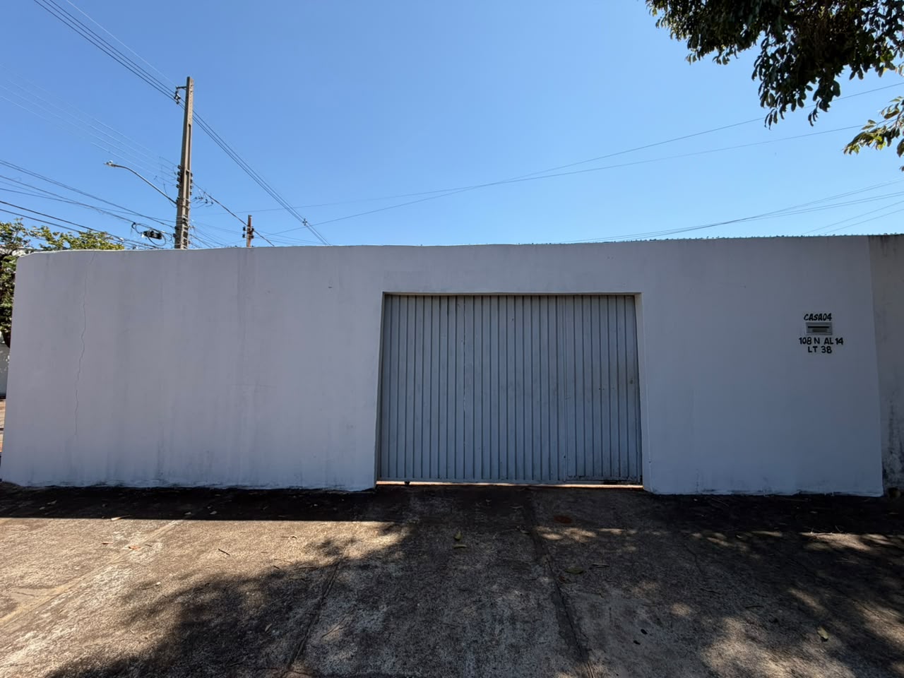 Casa com 2 Quartos para Locação NA 108 norte