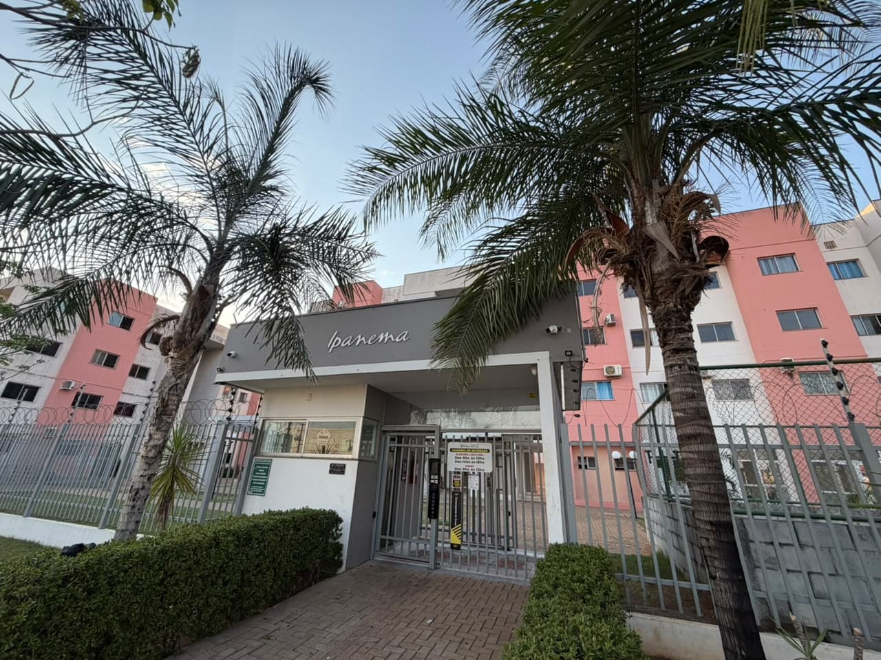 Apartamento para locação com móveis planejados no Residencial Ipanema, em Palmas