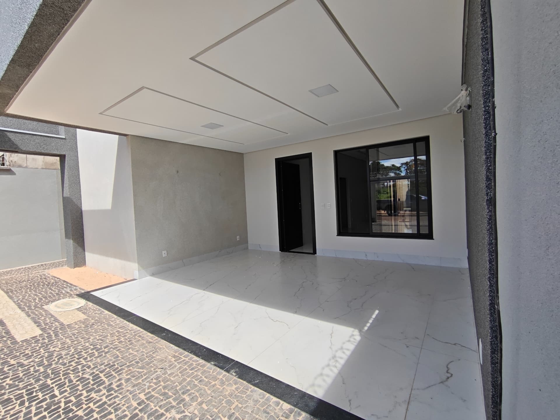 Casa alto padrão com 3 quartos, piscina e energia solar na 1503 Sul em Palmas