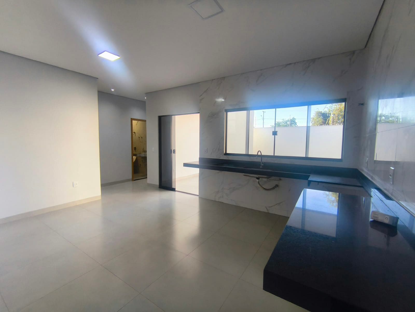 Casa com 3 quartos e 2 suítes à venda na 1503 Sul – Palmas/TO