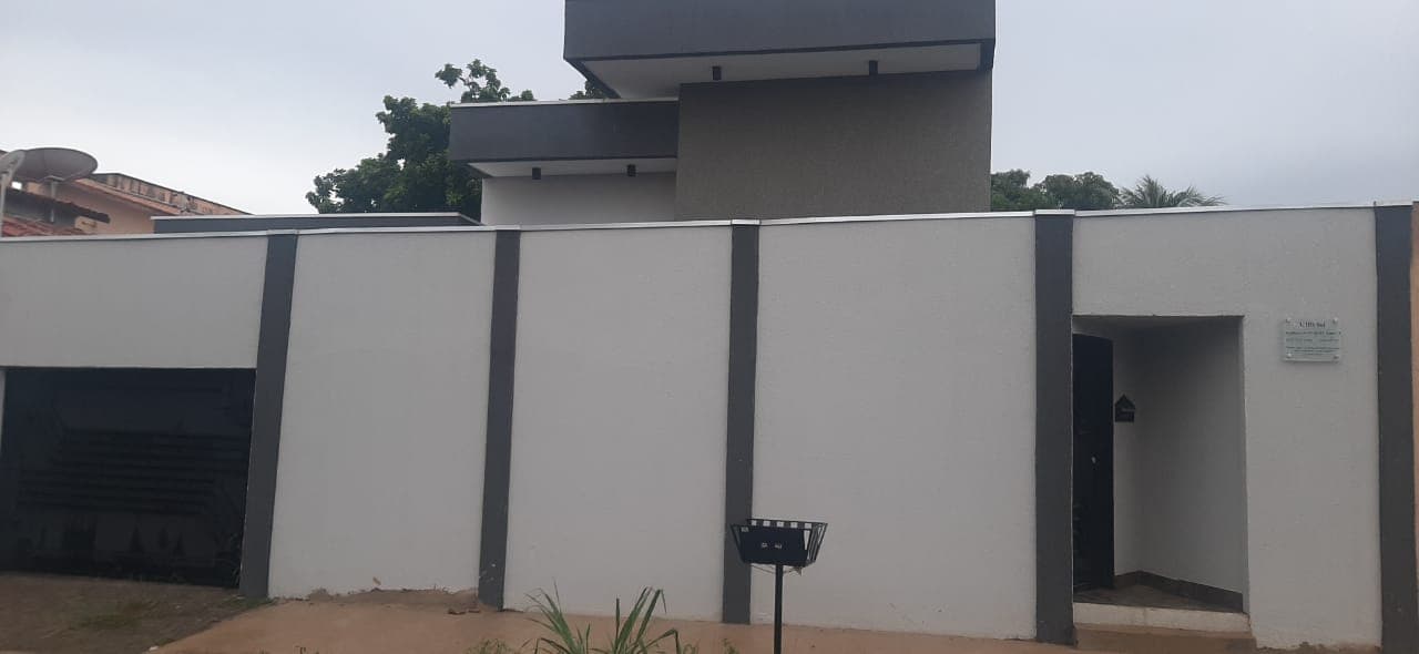 Casa com lote de esquina e potencial de desmembramento à venda na 1105 Sul – Palmas/TO