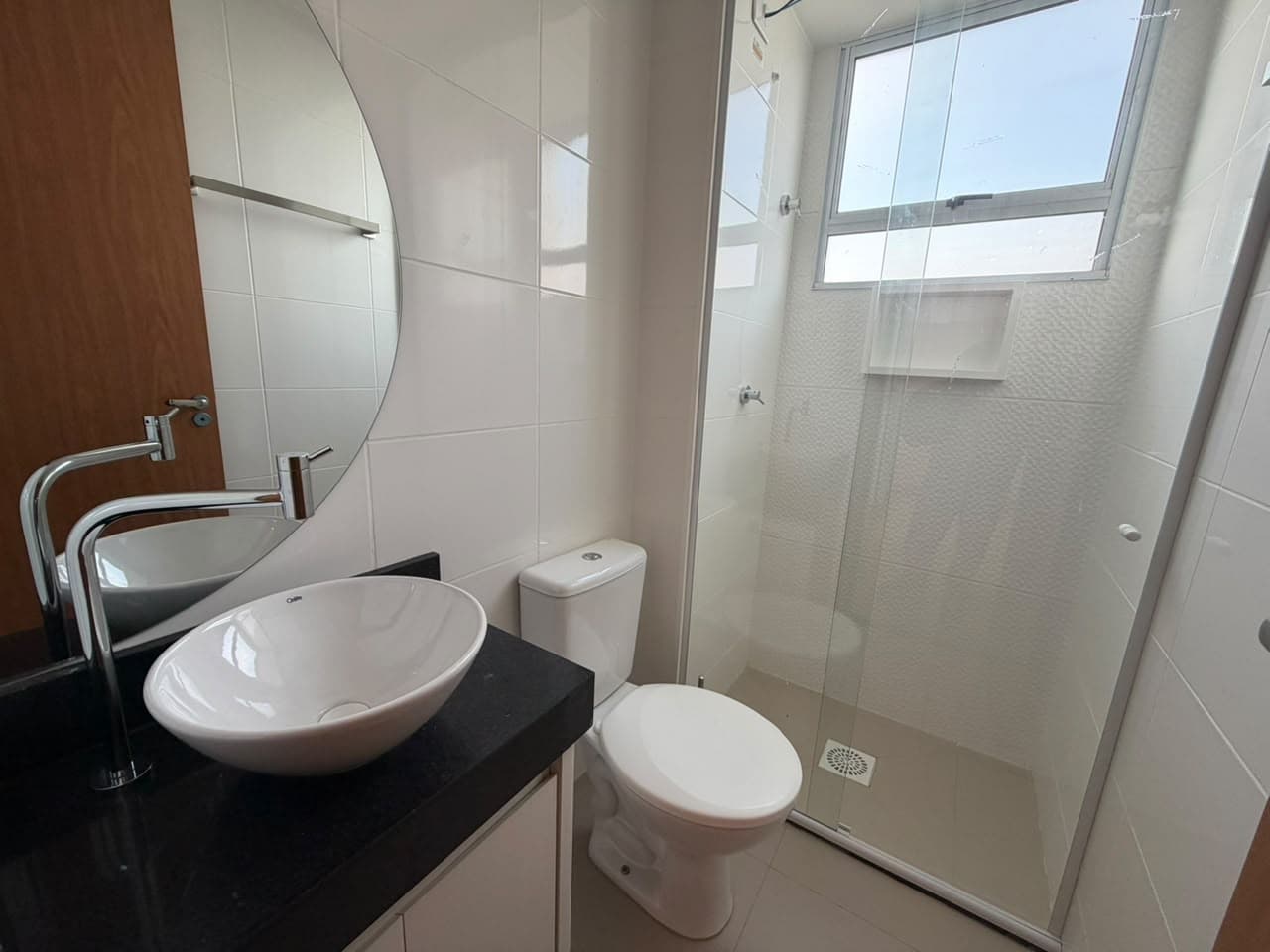 Apartamento Semimobiliado para Locação - Residencial Palmeira Azul