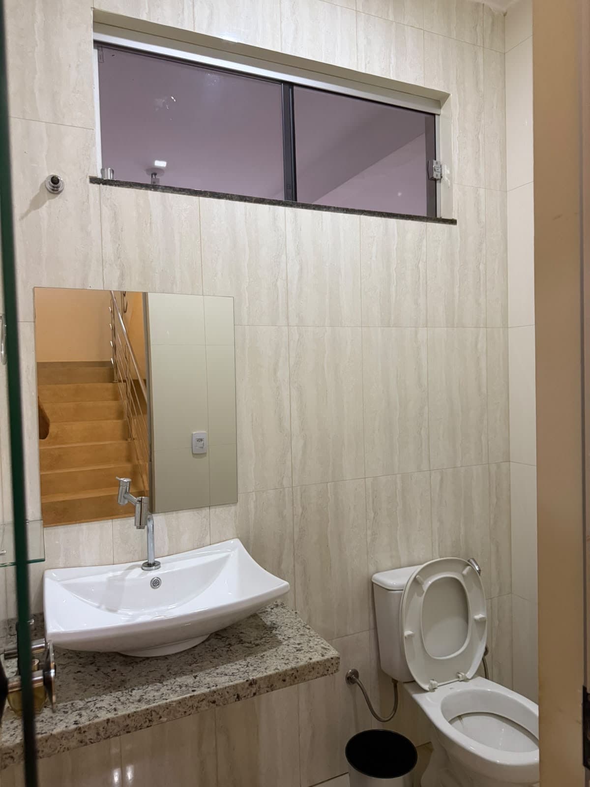 Sobrado de alto padrão com 4 quartos e 3 suítes à venda na 1204 Sul – Palmas/TO