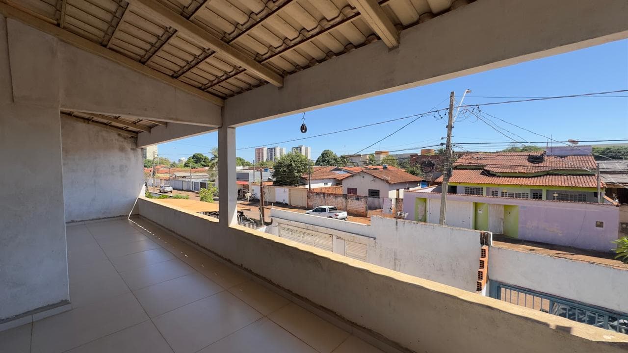 Sobrado com Edícula e Renda Mensal à Venda na 210 Sul – Palmas/TO