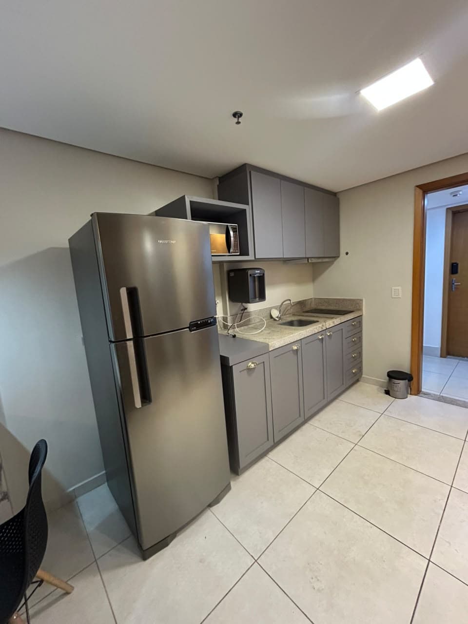 Flat mobiliado com 1 quarto no Residencial Vivence na 201 Sul em Palmas