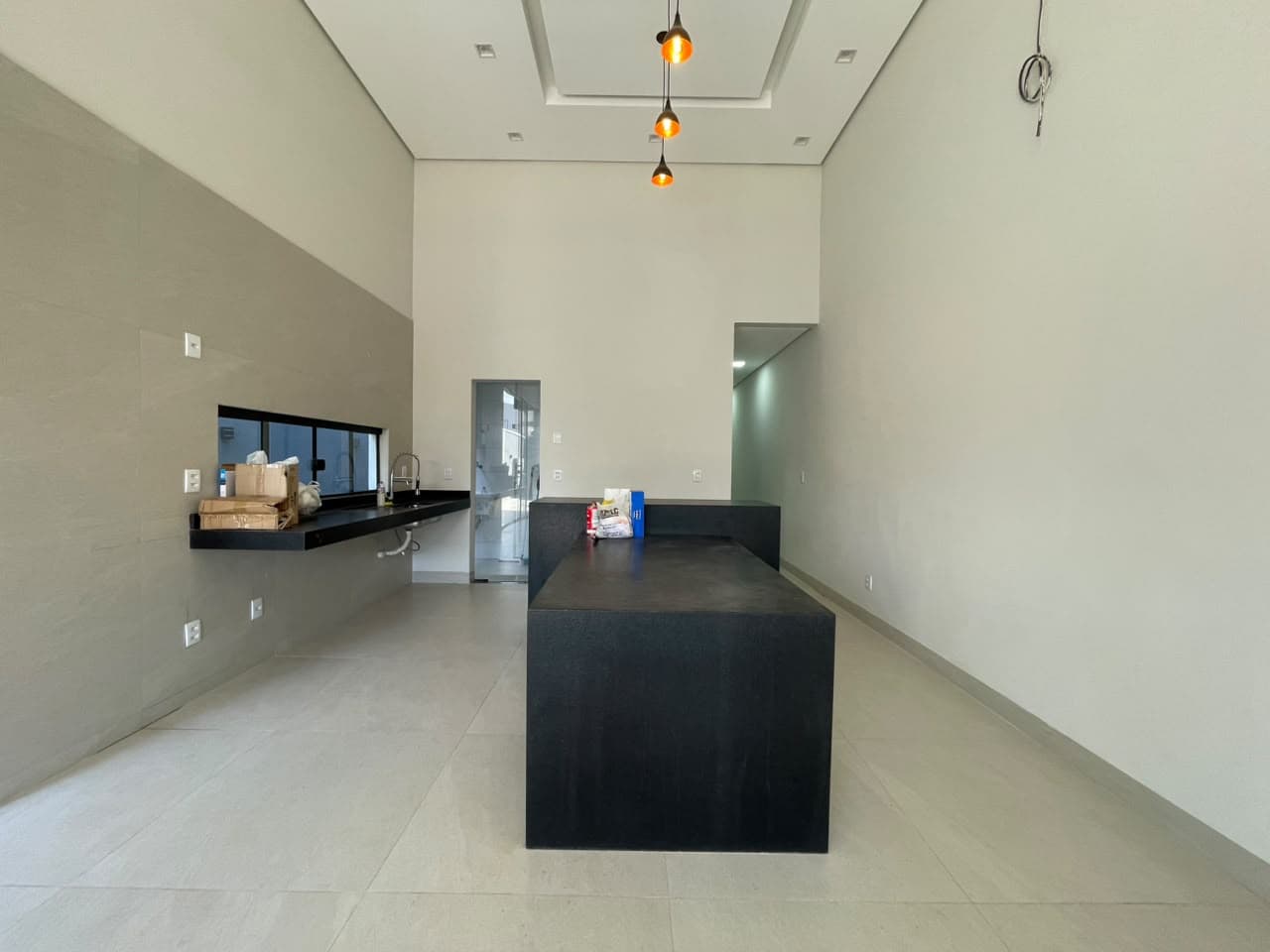 Casa moderna com 3 suítes e piscina à venda na 505 Sul – Palmas/TO