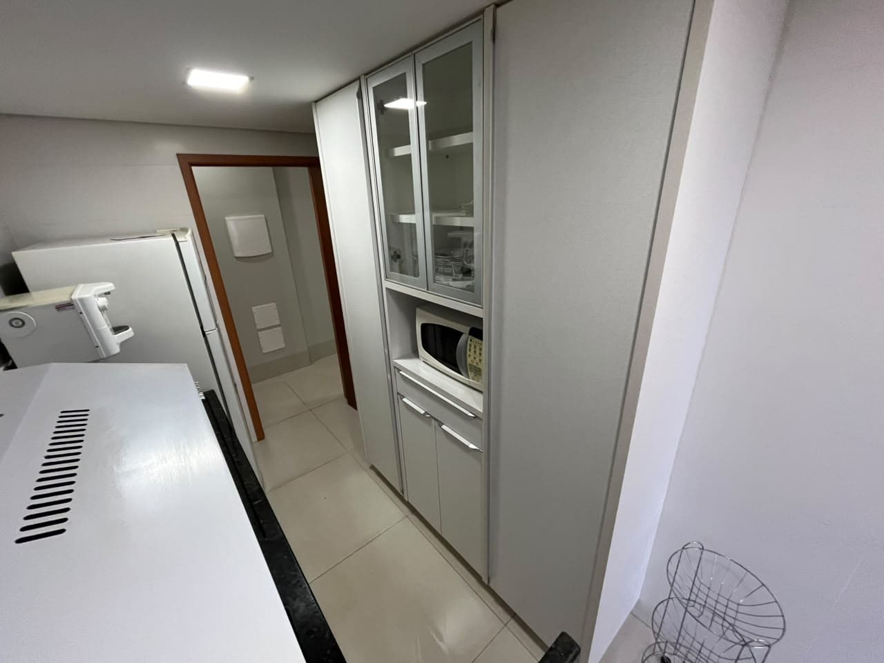 Apartamento mobiliado com 2 quartos, sendo 1 suíte, no Residencial Serra do Carmo – 305 Sul, Palmas/TO