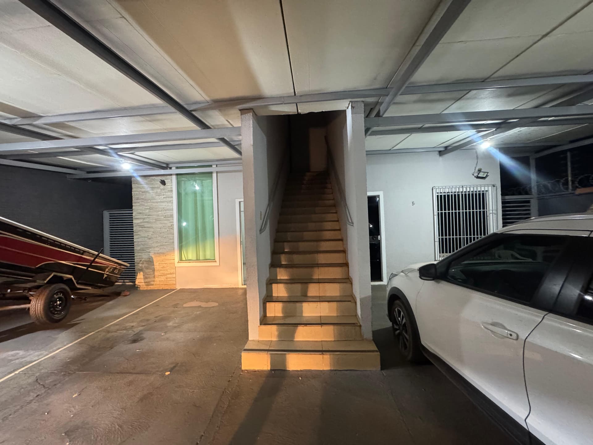 Apartamento à venda com 3 quartos e energia solar no Residencial Ícaro – 304 Norte, Palmas/TO