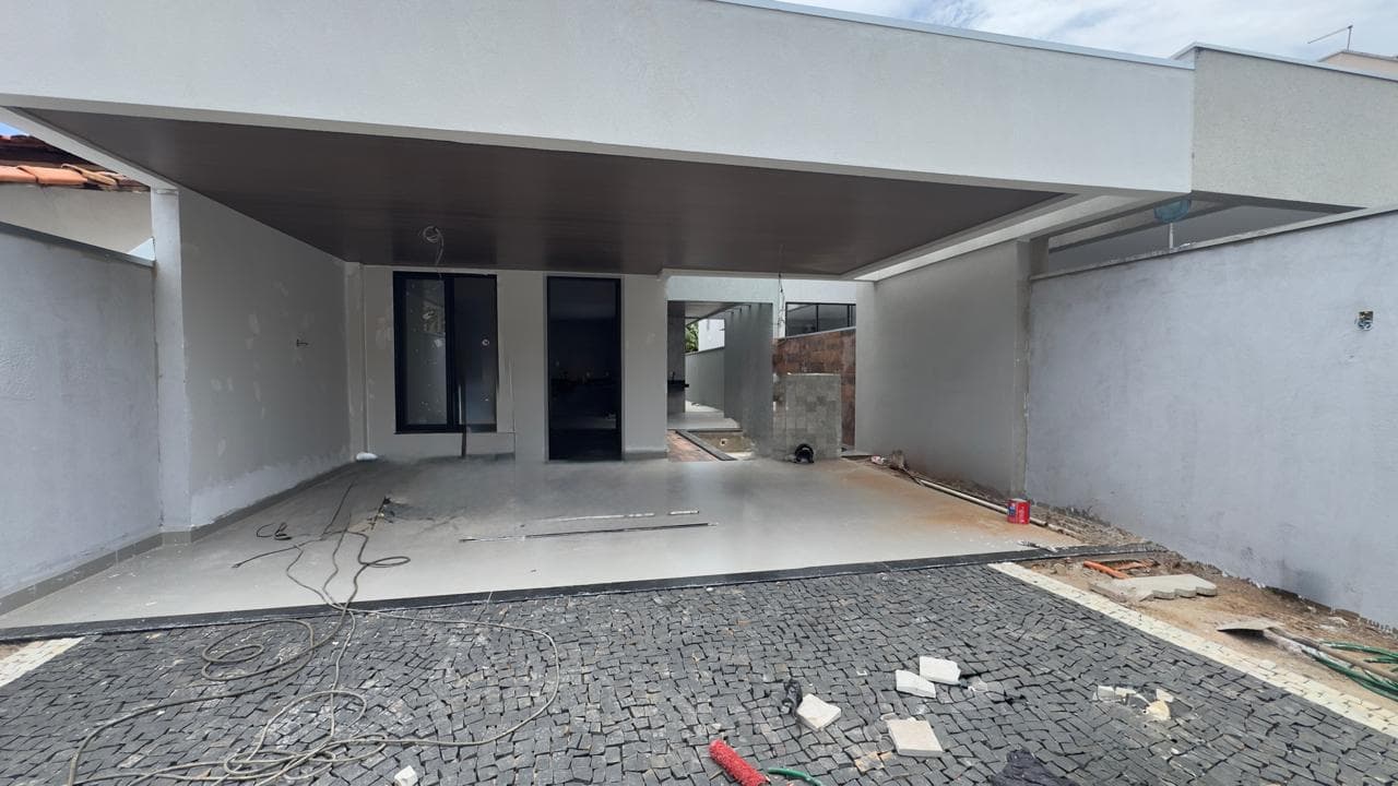 Casa com 3 suítes e piscina à venda na 208 Norte – Palmas/TO