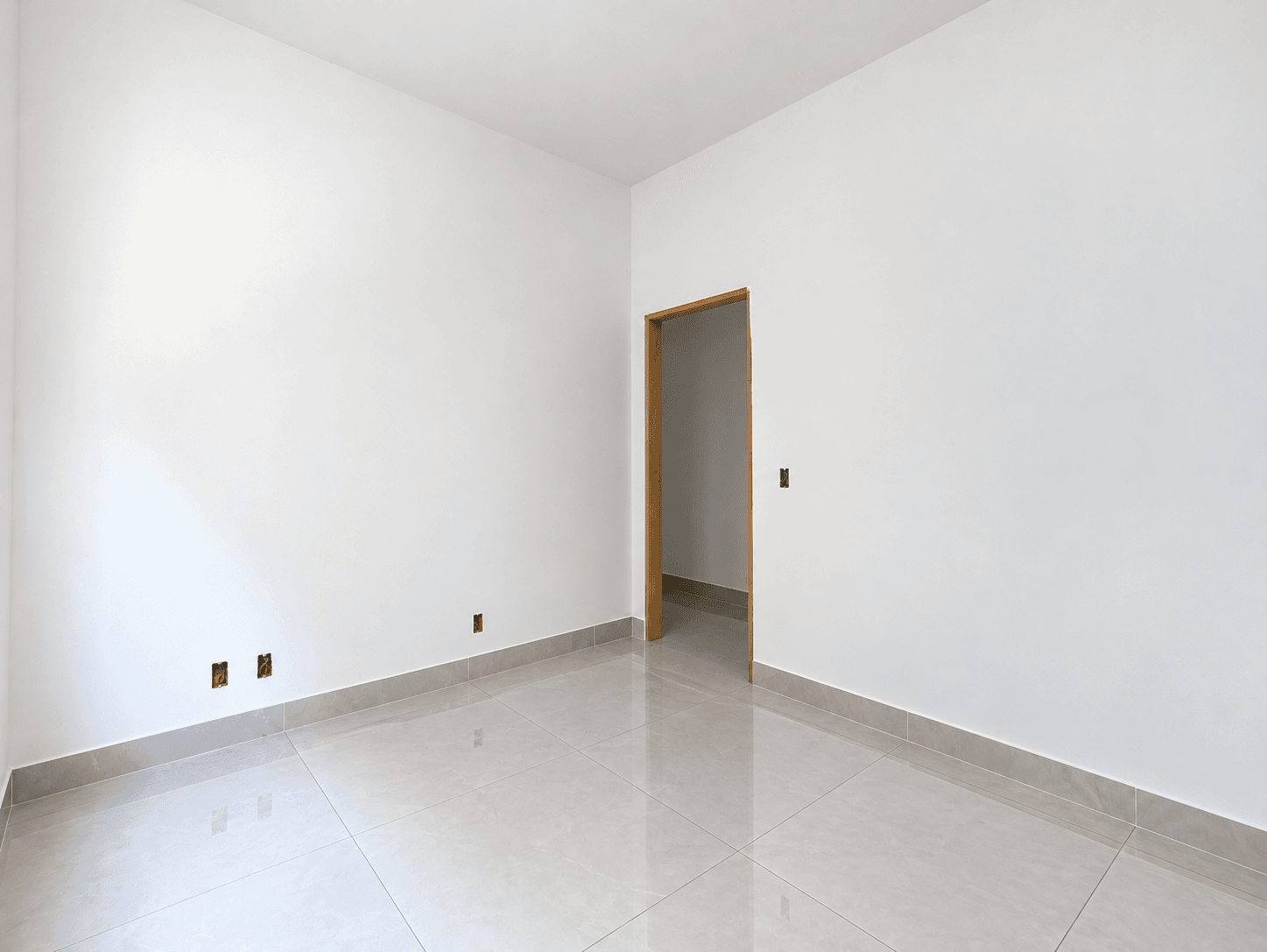 Casa com 2 quartos, suíte e garagem para 2 carros à venda no Setor Bertaville – Palmas/TO