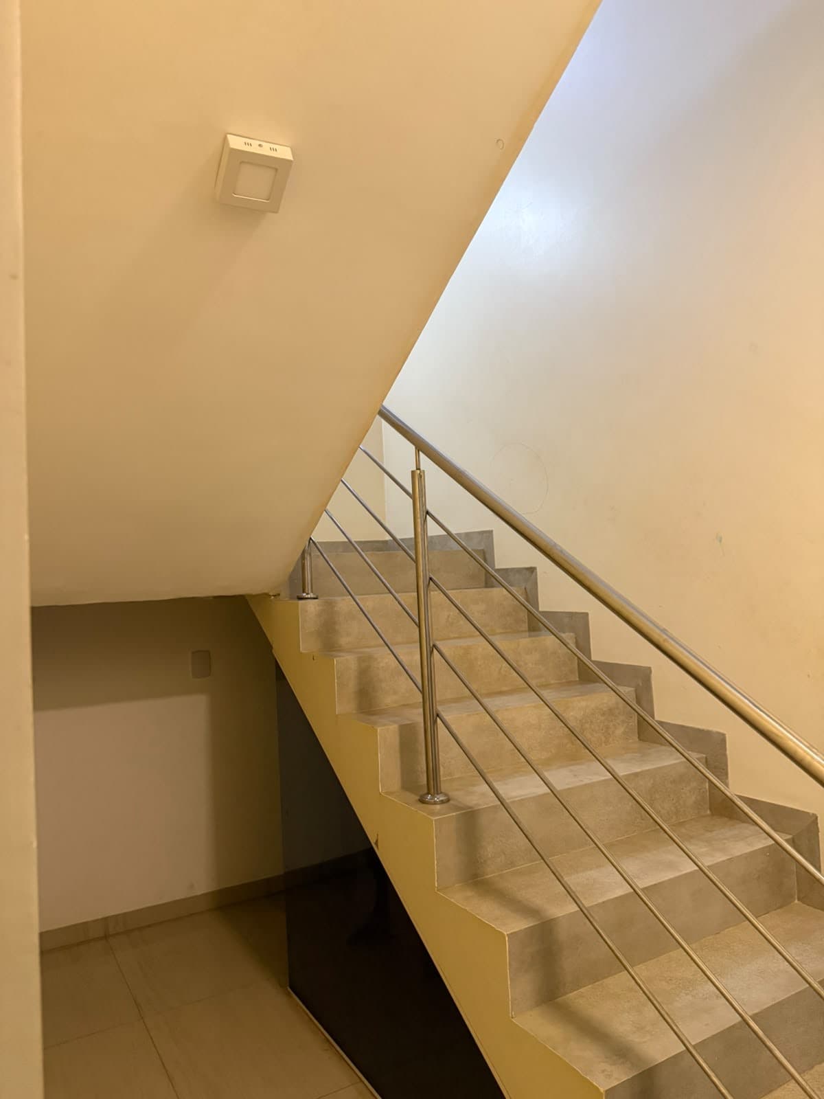 Sobrado de alto padrão com 4 quartos e 3 suítes à venda na 1204 Sul – Palmas/TO