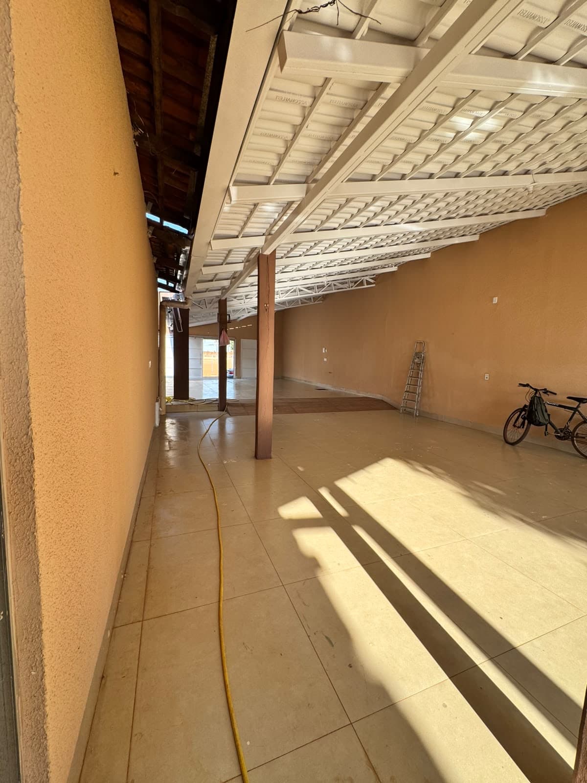 Casa com 3 quartos, 2 suítes e piscina à venda no Aureny 3 – Palmas/TO