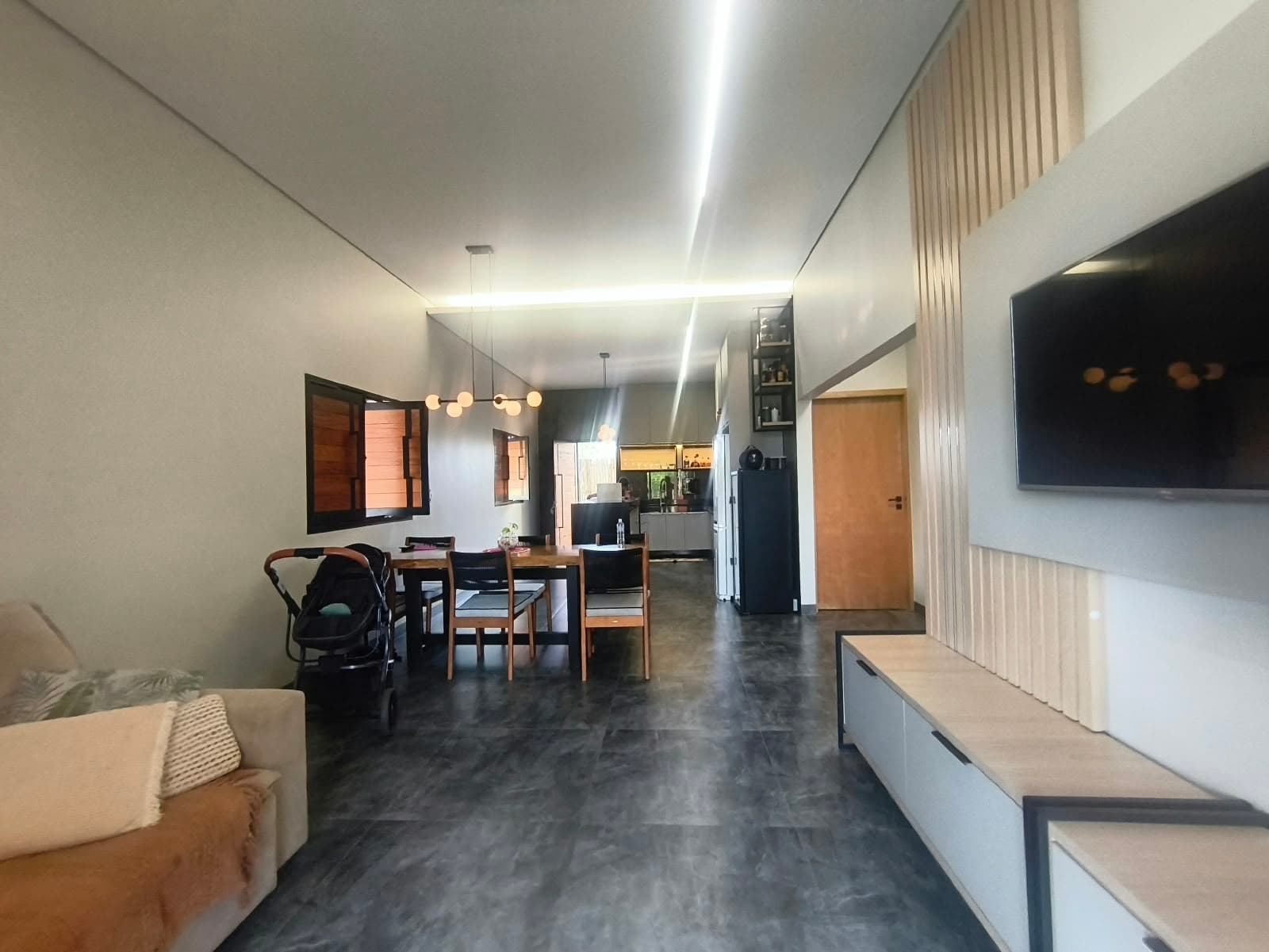 Casa com terreno de 850 m² à venda no Condomínio Serra Azul – Palmas/TO