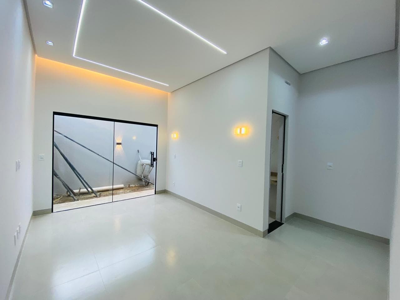 Casa nova com 3 quartos, pé-direito duplo e área gourmet à venda na 1003 Sul – Palmas/TO