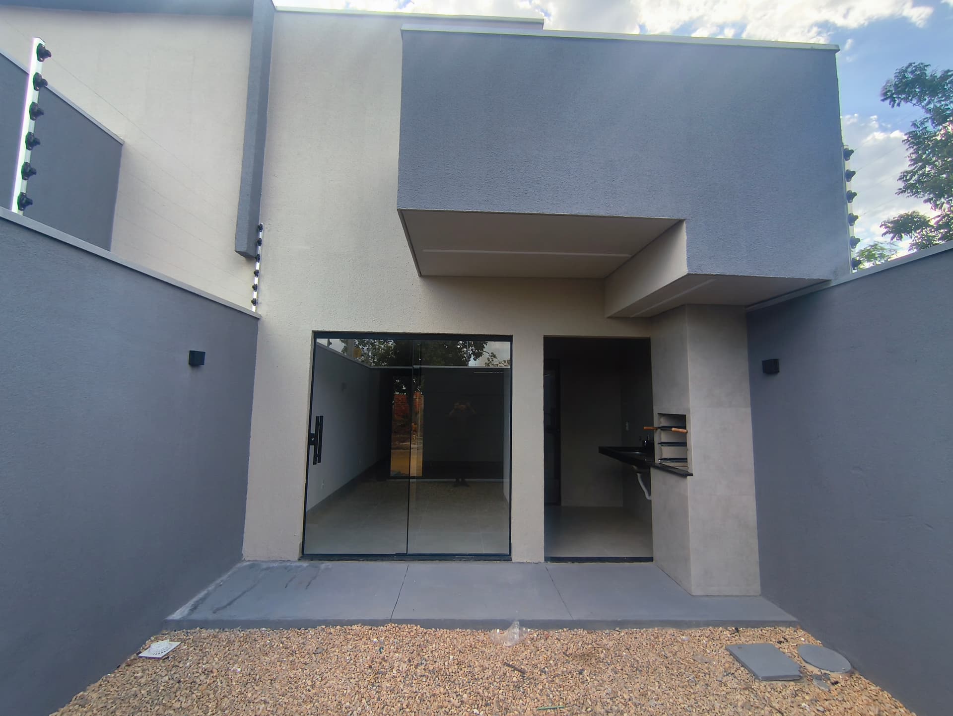 Casa nova com 3 quartos e jardim de inverno à venda na 1603 Sul – Palmas/TO