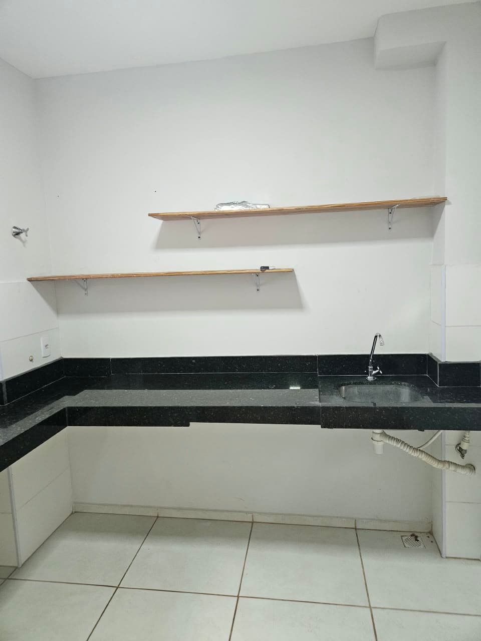 Apartamento para locação na 1406 sul no Residencial Palmeira Monarca 2/4