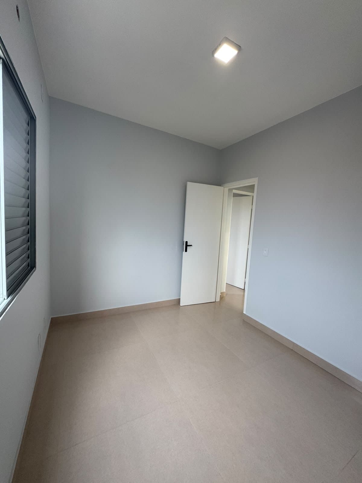 Apartamento reformado com 2 quartos à venda na 806 Sul – Palmas/TO