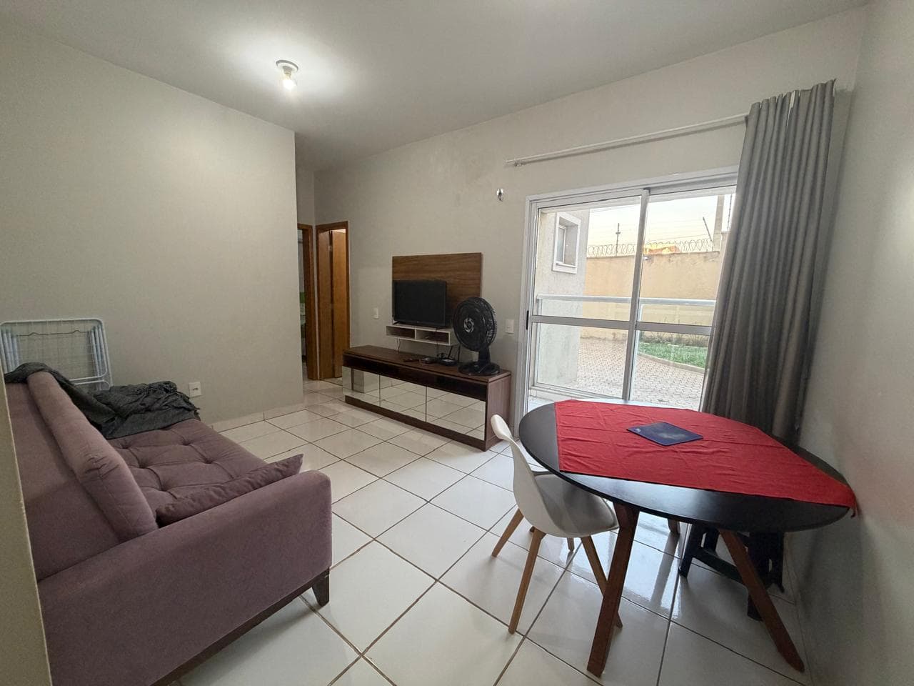 Apartamento Mobiliado para Aluguel — Residencial Mediterrâneo 203 Norte – Palmas/TO